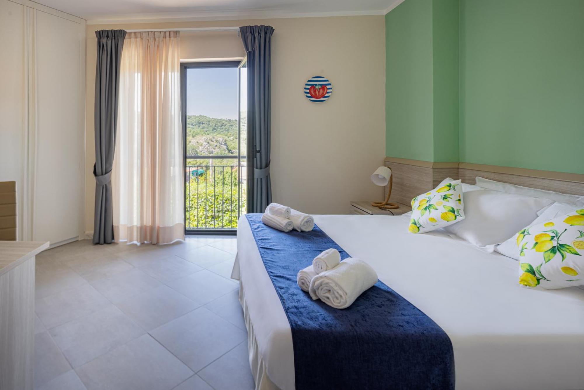 Scario Club Hotel San Giovanni a Piro Buitenkant foto